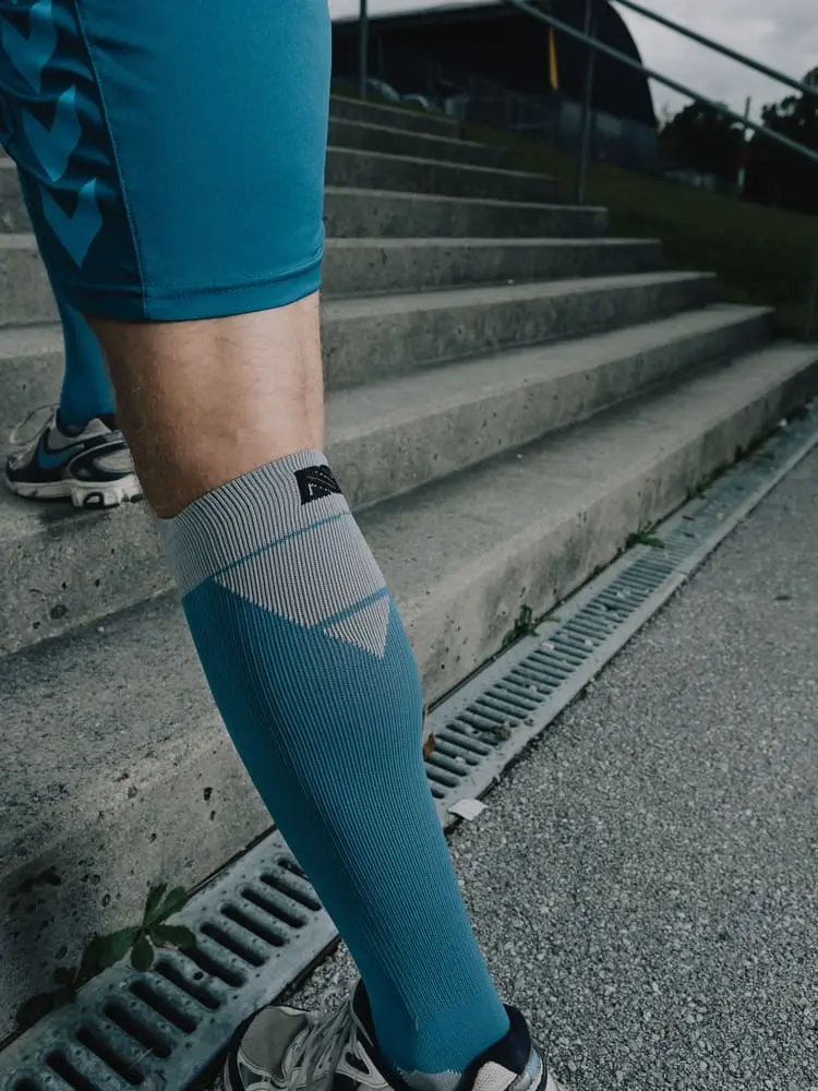 Laufsocken mit Kompression für Herren und Damen von Novosoxx - Jetzt los laufen!
